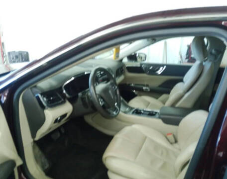 2017 Lincoln Continental Select