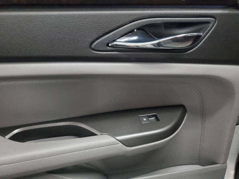 2012 Cadillac SRX Performance Collection