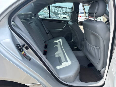 2002 Mercedes-Benz C-Class C 240