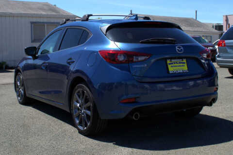 2018 Mazda MAZDA3 Grand Touring