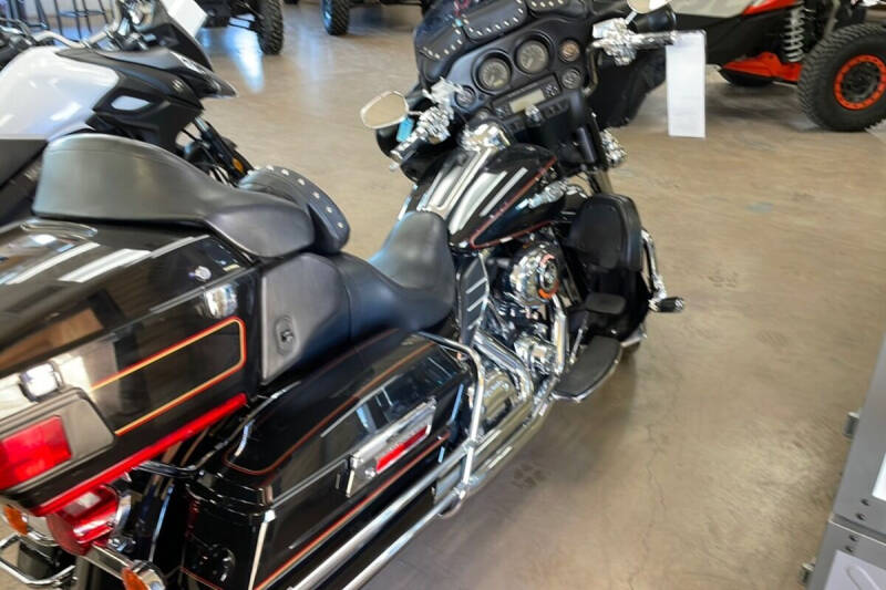 2012 Harley-Davidson Flhtcu ultra classic eg