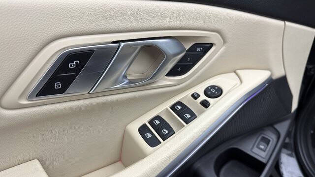 2022 BMW 3 Series 330i