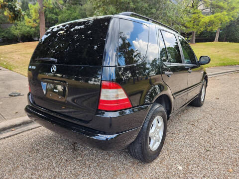 2000 Mercedes-Benz M-Class ML 320