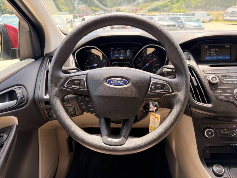 2017 Ford Focus SE