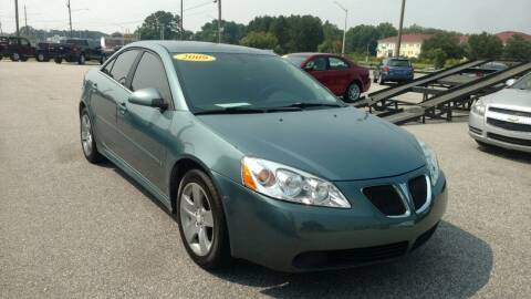 2009 Pontiac G6 for sale at Kelly & Kelly Supermarket of Cars in Fayetteville NC