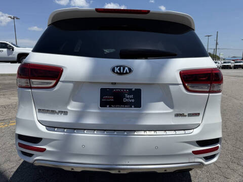 2016 Kia Sorento SX Limited