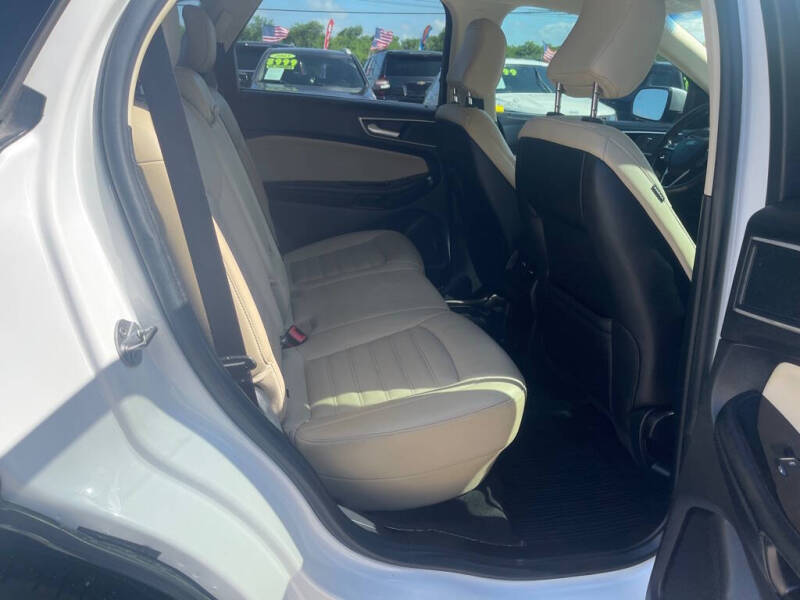 2020 Ford Edge SEL