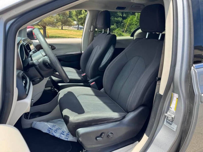 2017 Chrysler Pacifica Touring