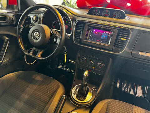 2012 Volkswagen Beetle