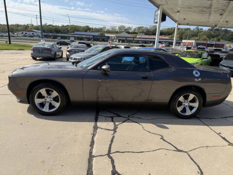 2016 Dodge Challenger SXT