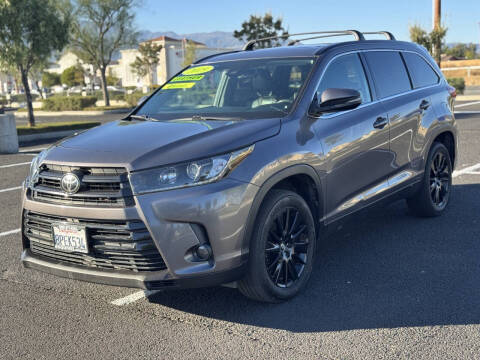 2019 Toyota Highlander SE