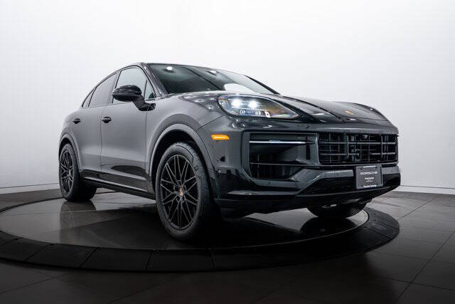 2025 Porsche Cayenne Coupe