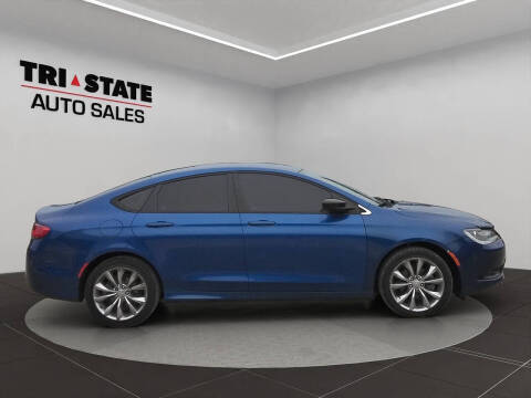 2017 Chrysler 200 Touring