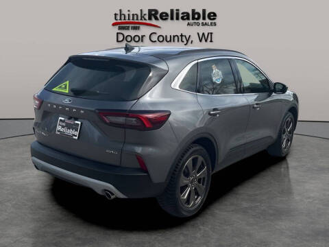 2025 Ford Escape Platinum