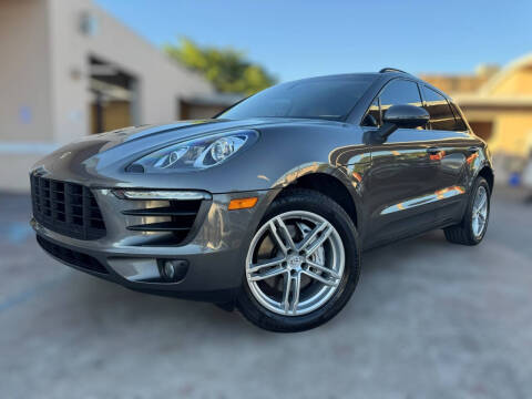 2016 Porsche Macan S