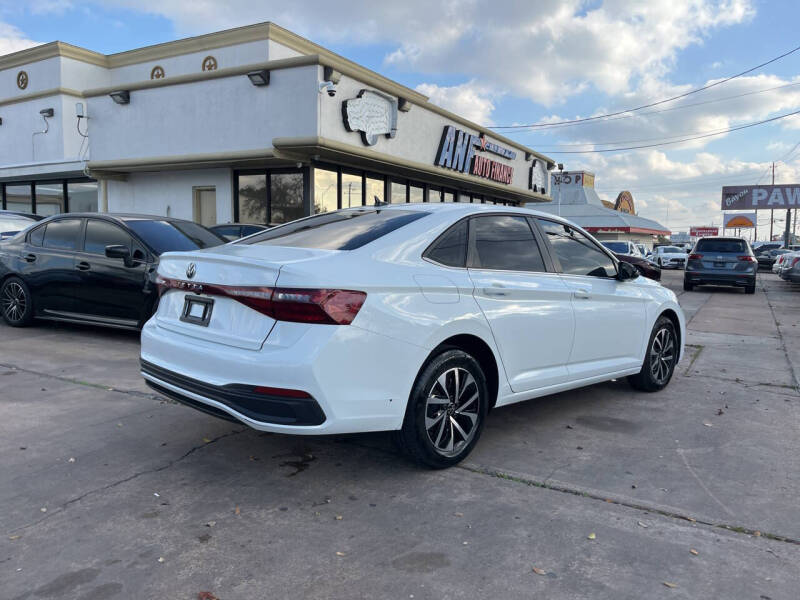 2025 Volkswagen Jetta S