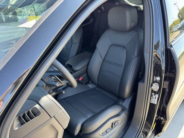 2026 Porsche Cayenne E-Hybrid Coupe