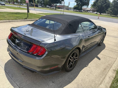 2020 Ford Mustang EcoBoost