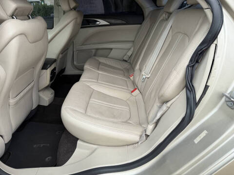 2017 Lincoln MKZ Reserve