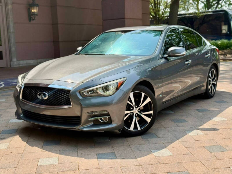 2017 INFINITI Q50 Premium