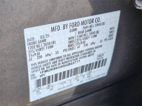 2025 Ford Explorer ST-Line