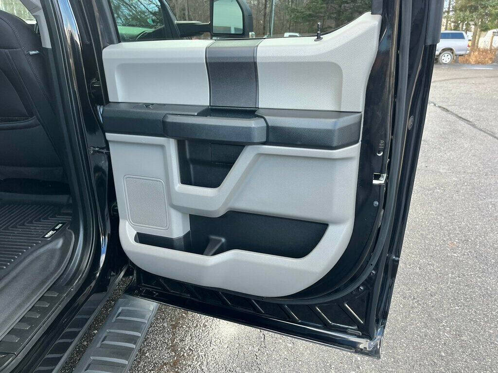 2019 Ford F-150 36