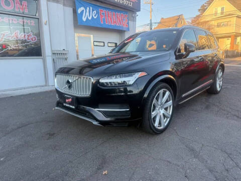 2017 Volvo XC90 T8 eAWD Inscription