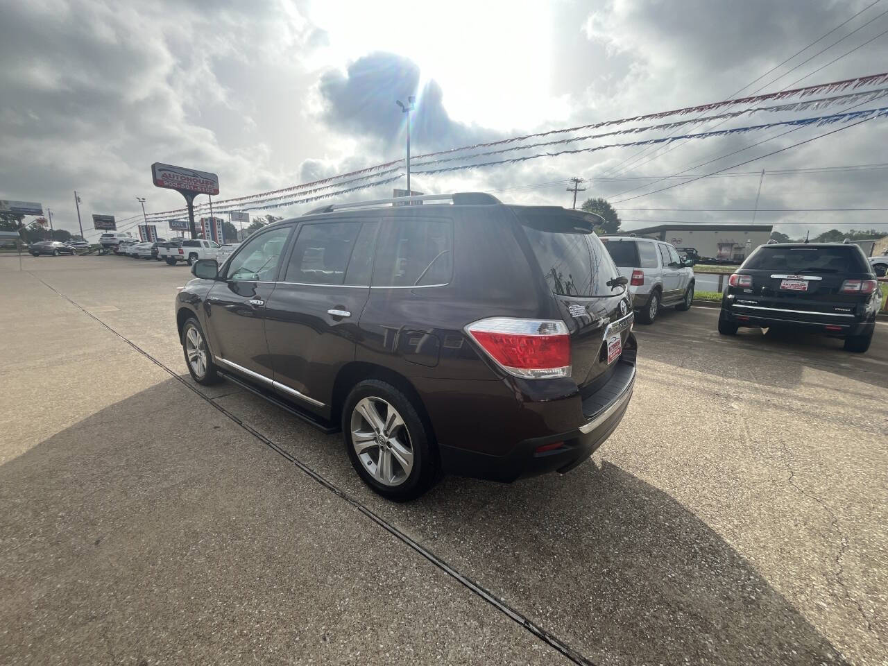 2011 Toyota Highlander for sale at Autohouse Auto Finance in Tyler, TX