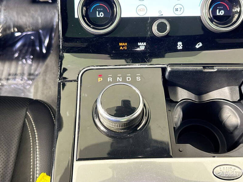 2019 Land Rover Range Rover Velar P250 R-Dynamic SE