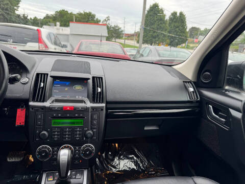 2012 Land Rover LR2 HSE LUX