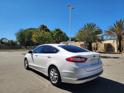 2013 Ford Fusion SE