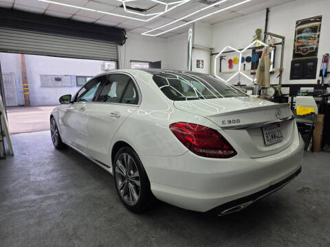 2017 Mercedes-Benz C-Class
