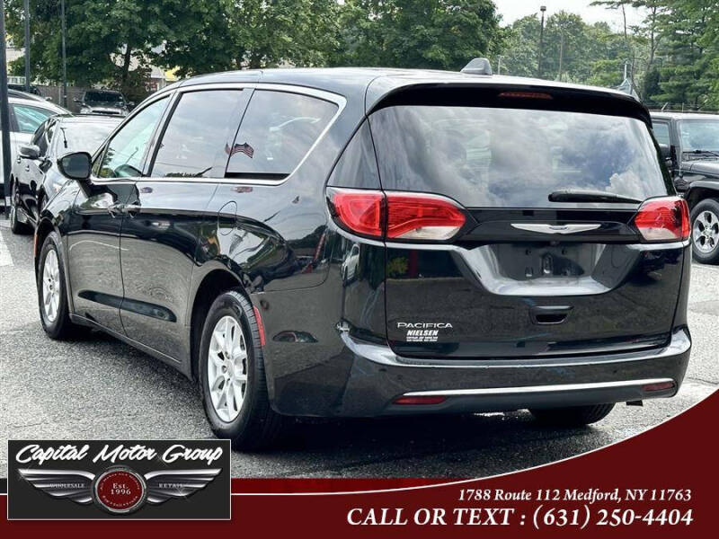 2020 Chrysler Pacifica Touring