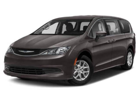 2018 Chrysler Pacifica for sale at New Wave Auto Brokers & Sales in Denver CO