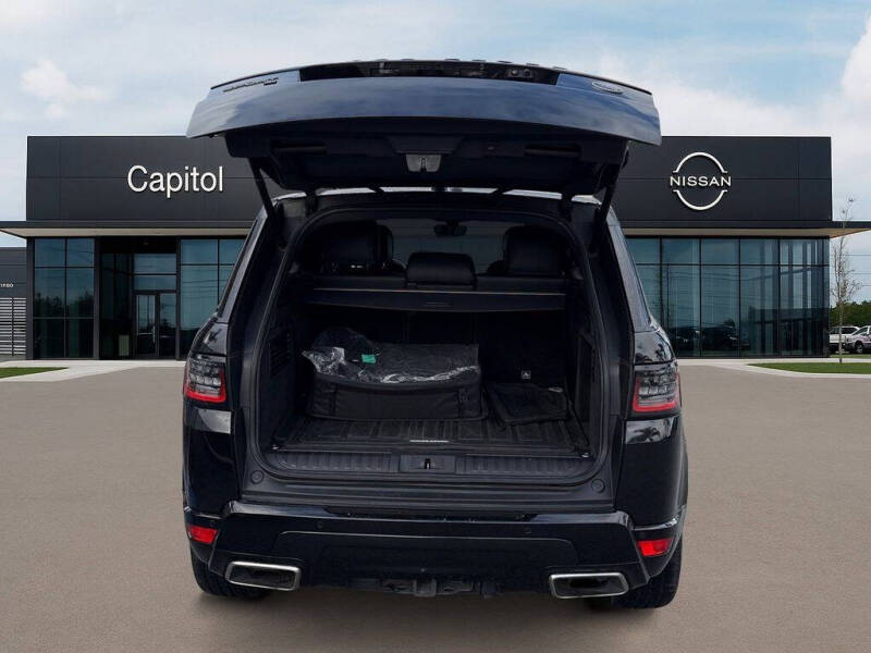 2022 Land Rover Range Rover Sport HSE Silver Edition