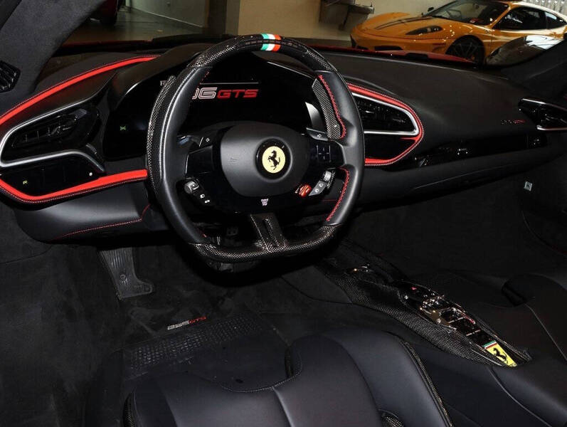 2024 Ferrari 296 GTS