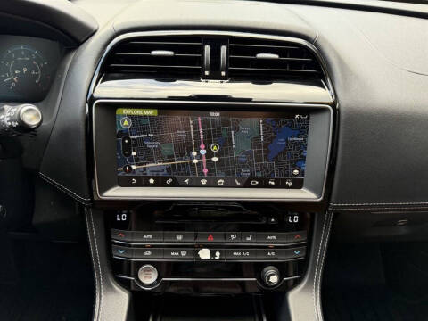 2017 Jaguar F-PACE S