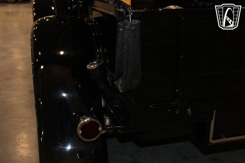 1931 Ford F-100