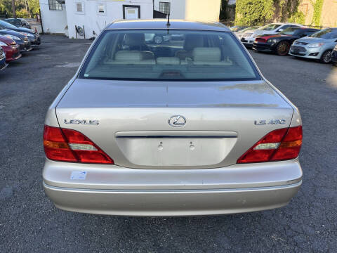 2002 Lexus LS 430