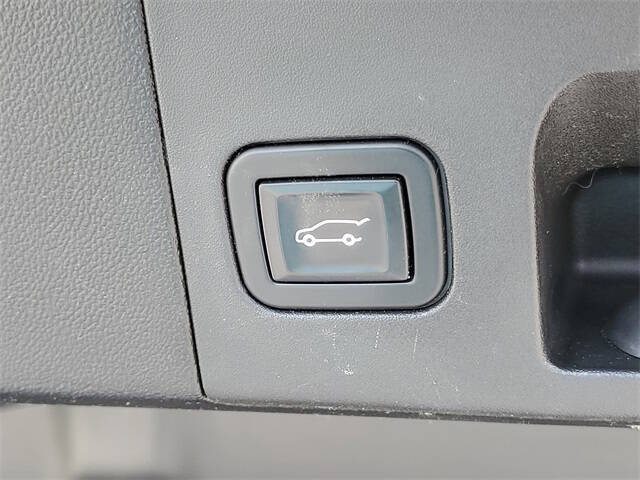 2020 Cadillac XT5 Sport