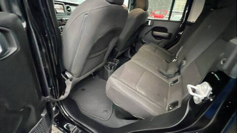 2023 Jeep Gladiator Sport S