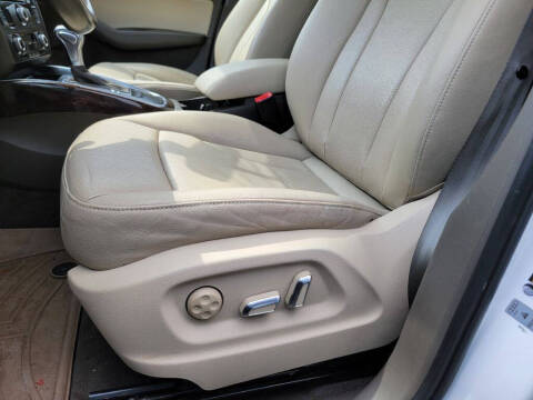 2013 Audi Q5 2.0T quattro Premium