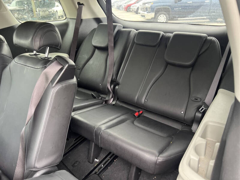 2022 Kia Carnival EX