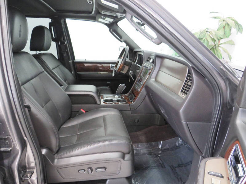 2014 Lincoln Navigator