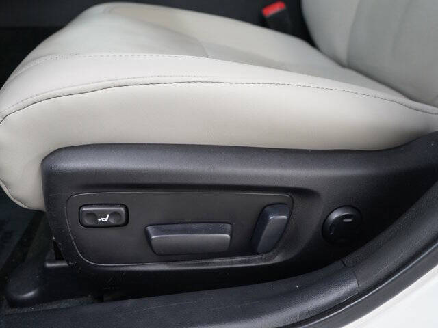 2013 Toyota Avalon Hybrid Limited