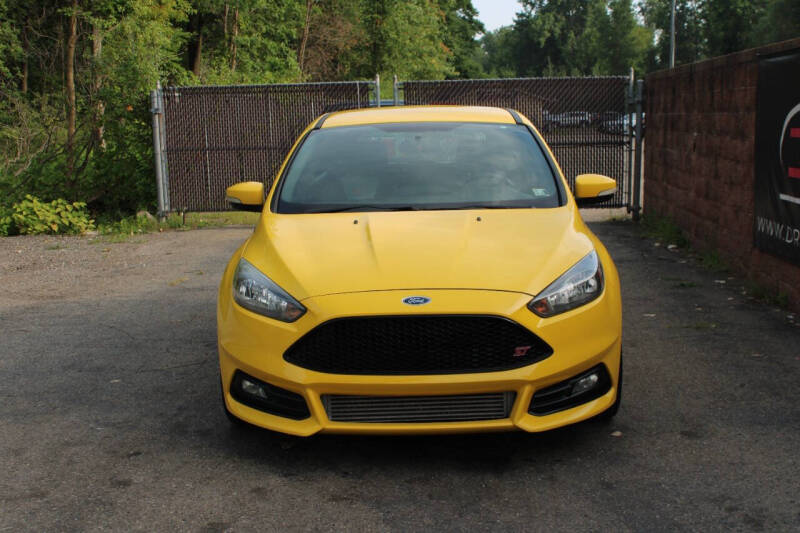2017 Ford Focus ST