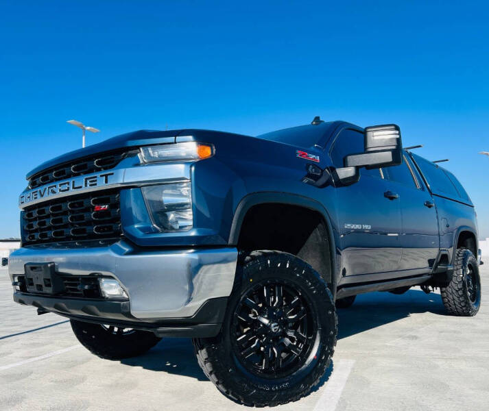 2022 Chevrolet Silverado 2500HD LT photo 4