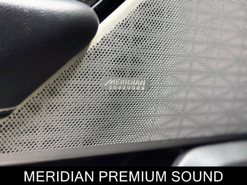 2018 Land Rover Range Rover Velar P250 R-Dynamic SE