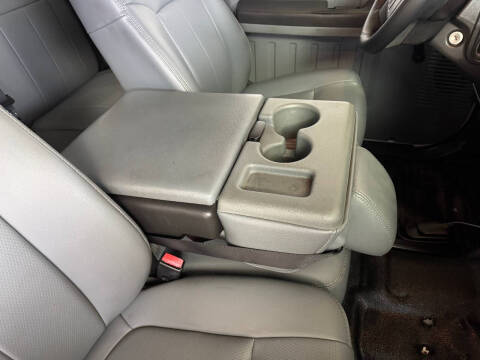 2011 Ford F-350 Super Duty XL