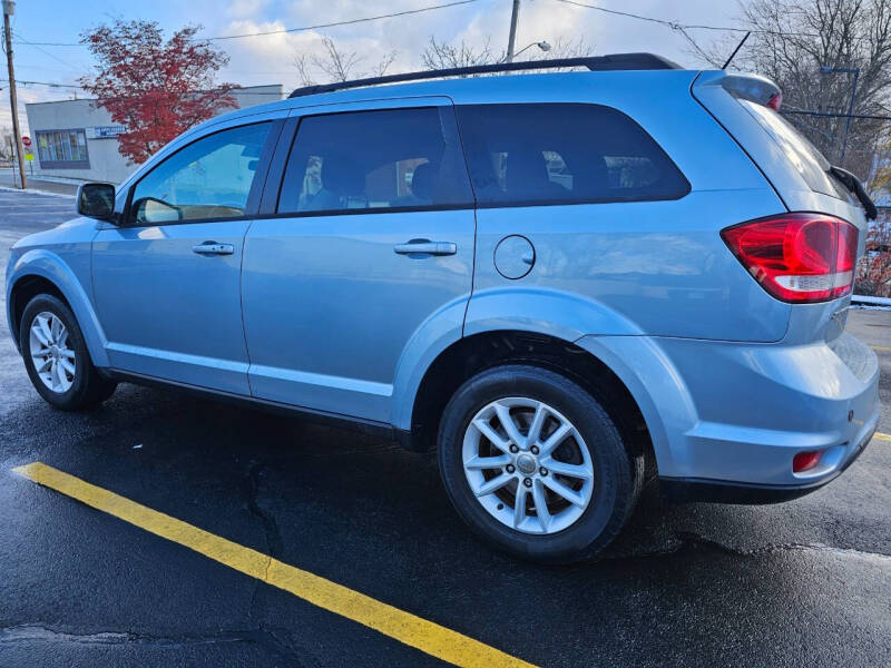 2013 Dodge Journey SXT photo 5